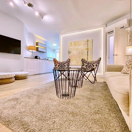 Charming La Casa De La Castellana Apartment Madrid Exterior photo