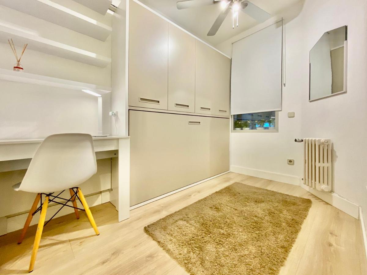 Charming La Casa De La Castellana Apartment Madrid Exterior photo